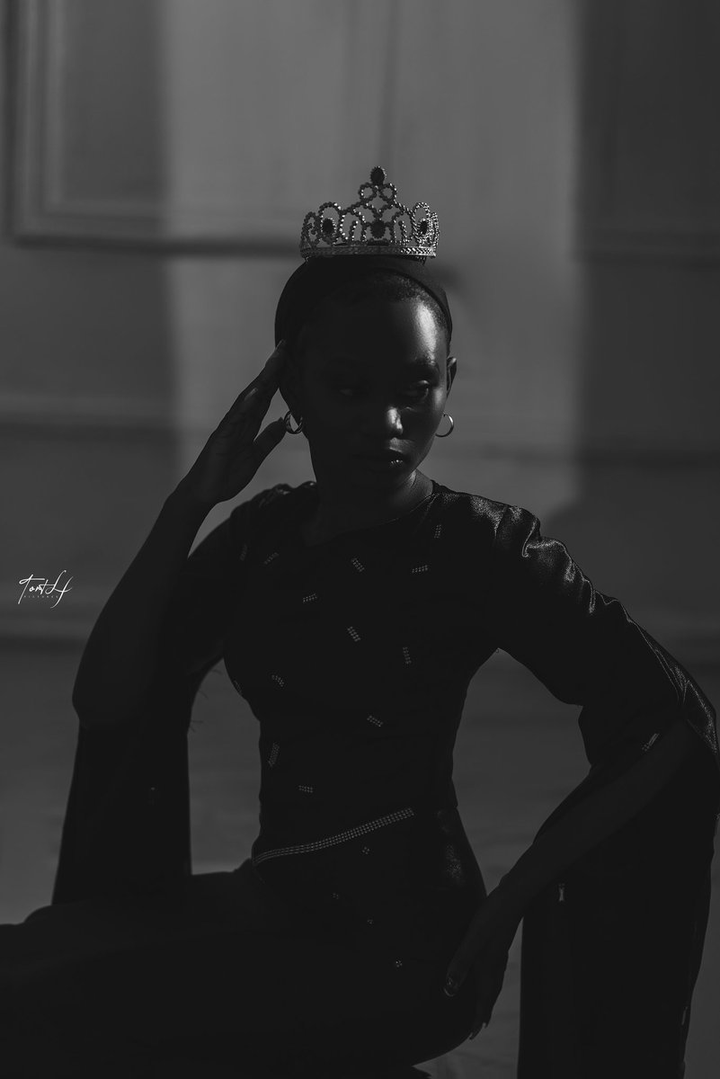 Miss T£e 🦋 tweet media