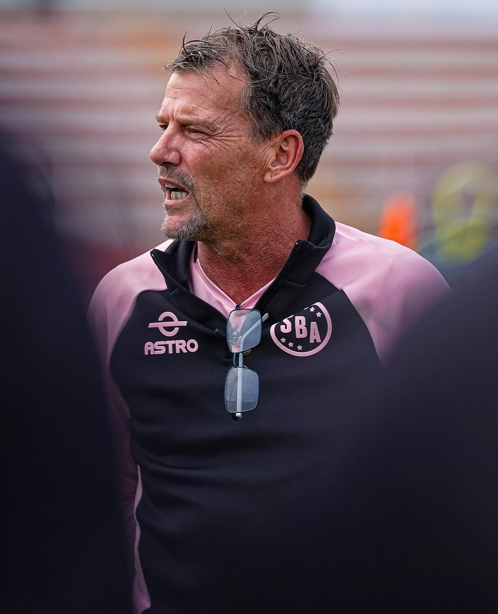 Carlos Hernandez tweet media