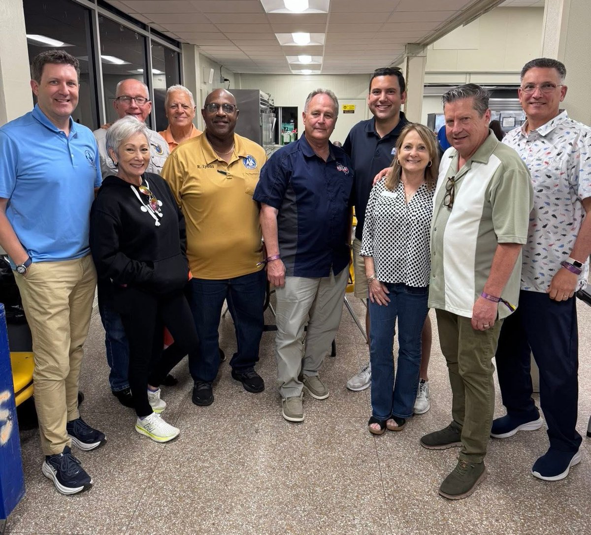 ScottWalkerJP's tweet photo. Judged crawfish at Immaculate Conception in Marrero on Saturday. Always a tough chore… https://t.co/VI6yi87kme