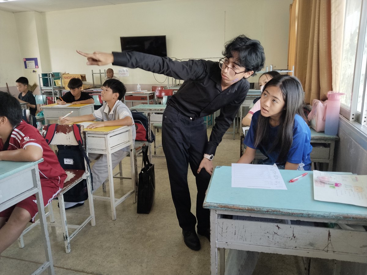 Real talk: Organizing observed teaching practices with actual students in real schools—especially after the regular school year ends—is NO small feat.  But at SEETEFL, we’re committed to giving our trainees nothing less than authentic, hands-on experience.

Our current trainees.