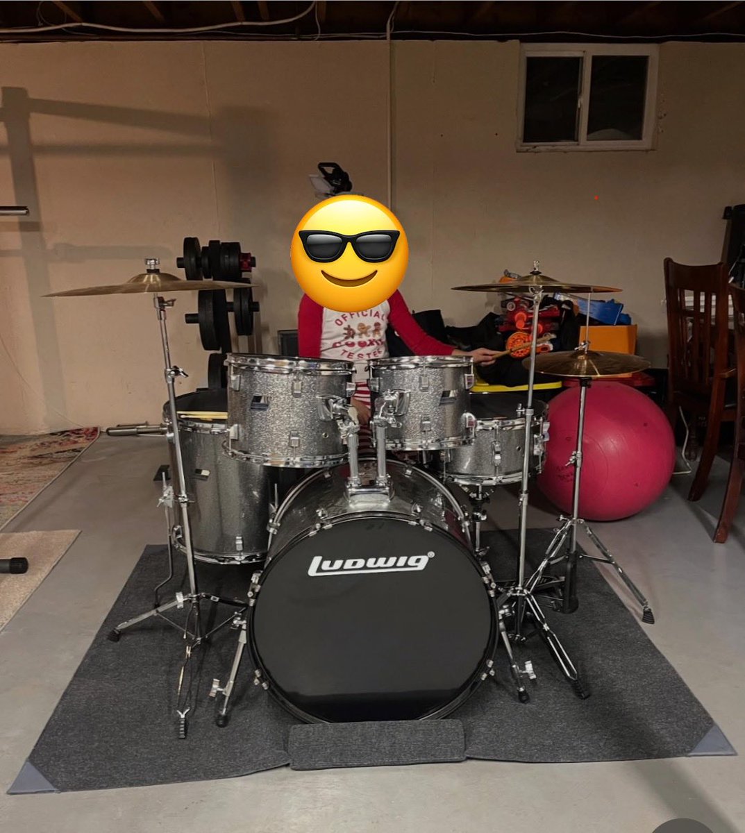 Seth Vargas tweet media