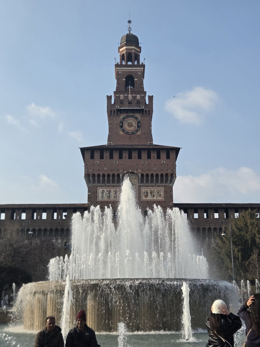 例のアレ: tweet media