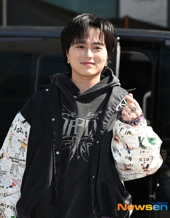 PHOTO】TWS＆KISS OF LIFEら「不朽の名曲」収録に参加…日本から
