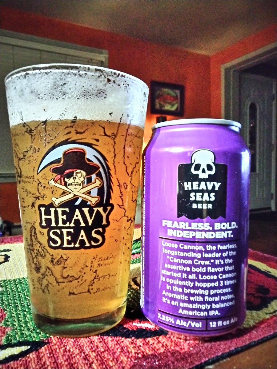chilesyucatan's tweet photo. I found one can buried beneath an assortment of #beers in my fridge drawer - my old goto local #Maryland #Craftbeer that never disappoints #HeavySeasBrewing #LooseCannon #Cheers all! Time to restock lol. https://t.co/BHyDHg3g9Y