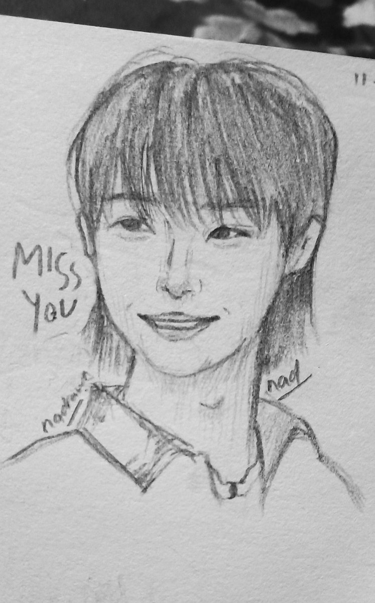 natnut (⊙_◎) • slowwresp notif ga masuk huhu tweet media