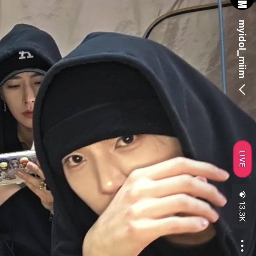 tiny tiny yujin tweet media