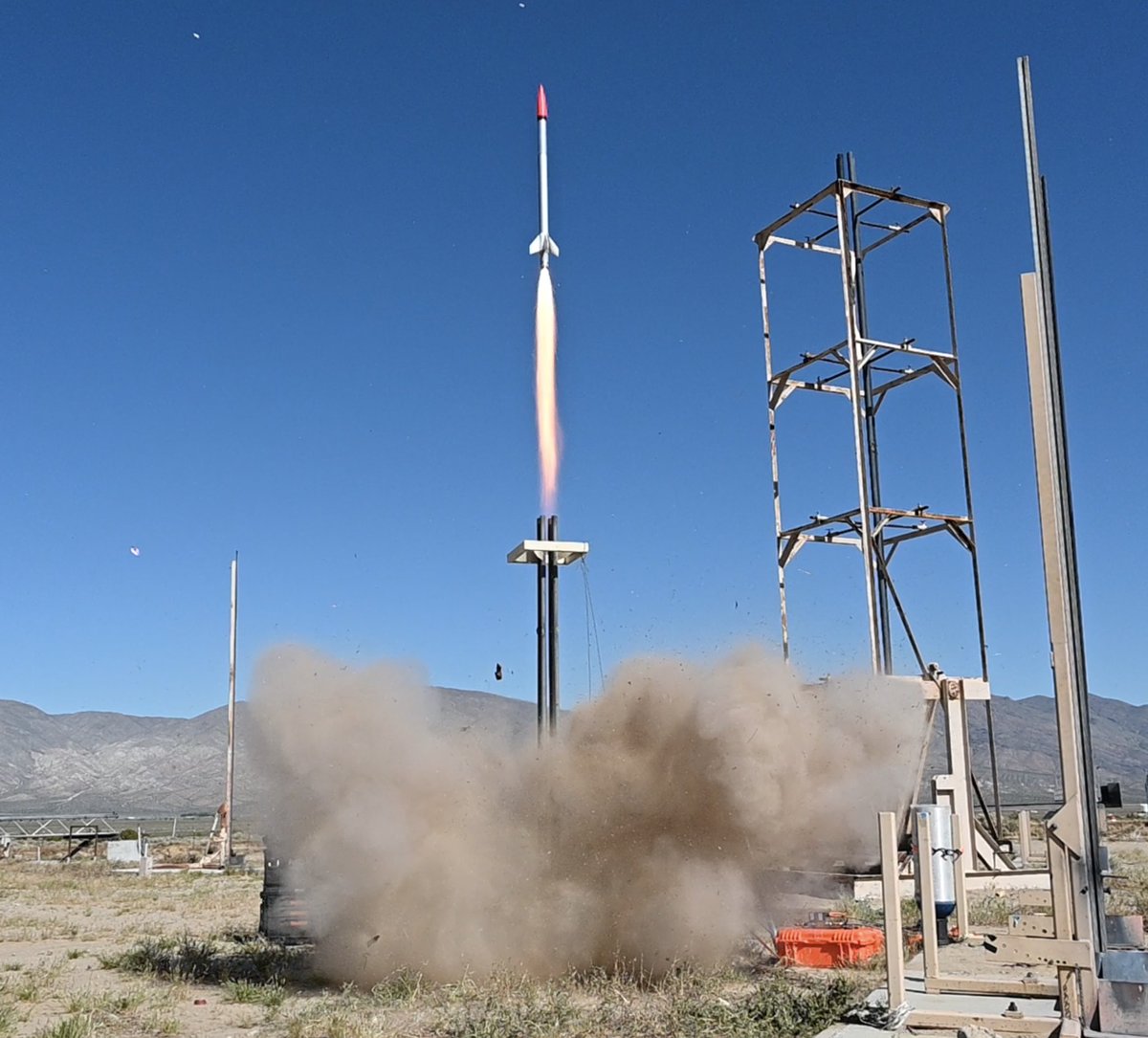 Project KegRocket tweet media