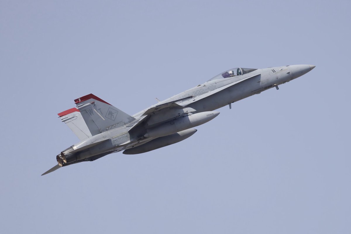 plusty11's tweet photo. RJTY 横田基地
2026/03/22
flt of 2 F/A−18C 1st
#fa18c
#devil71
#横田基地 https://t.co/ptBljZKTdO