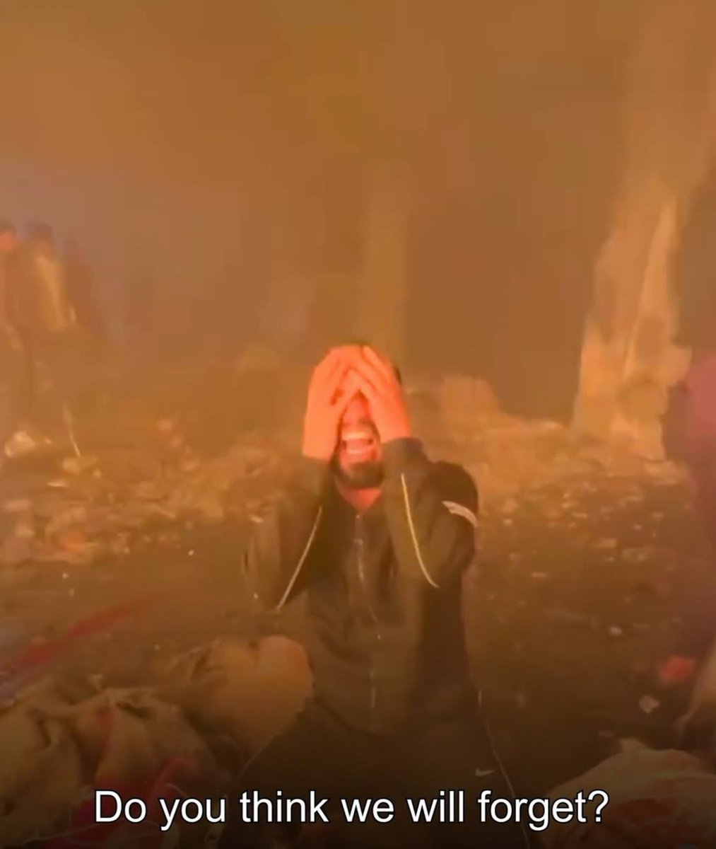 Jennifer Gai Lambie @JenLambie tweet media