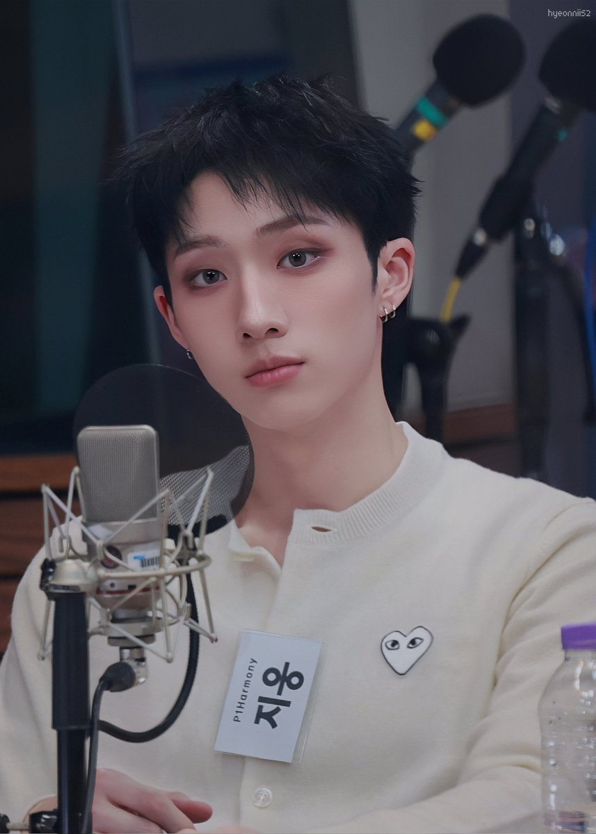 현ગ.ᐟ.ᐟ tweet media