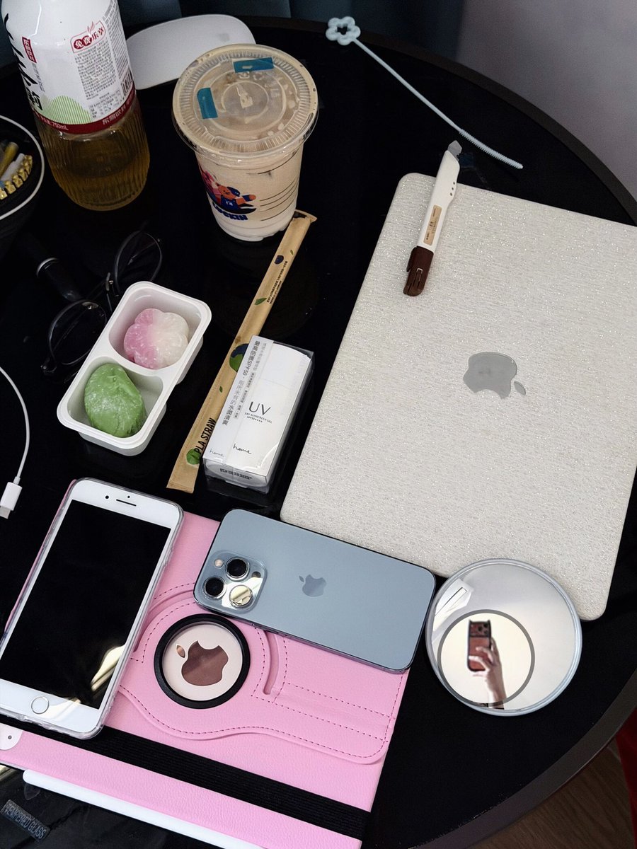 邊際杜松子 tweet media