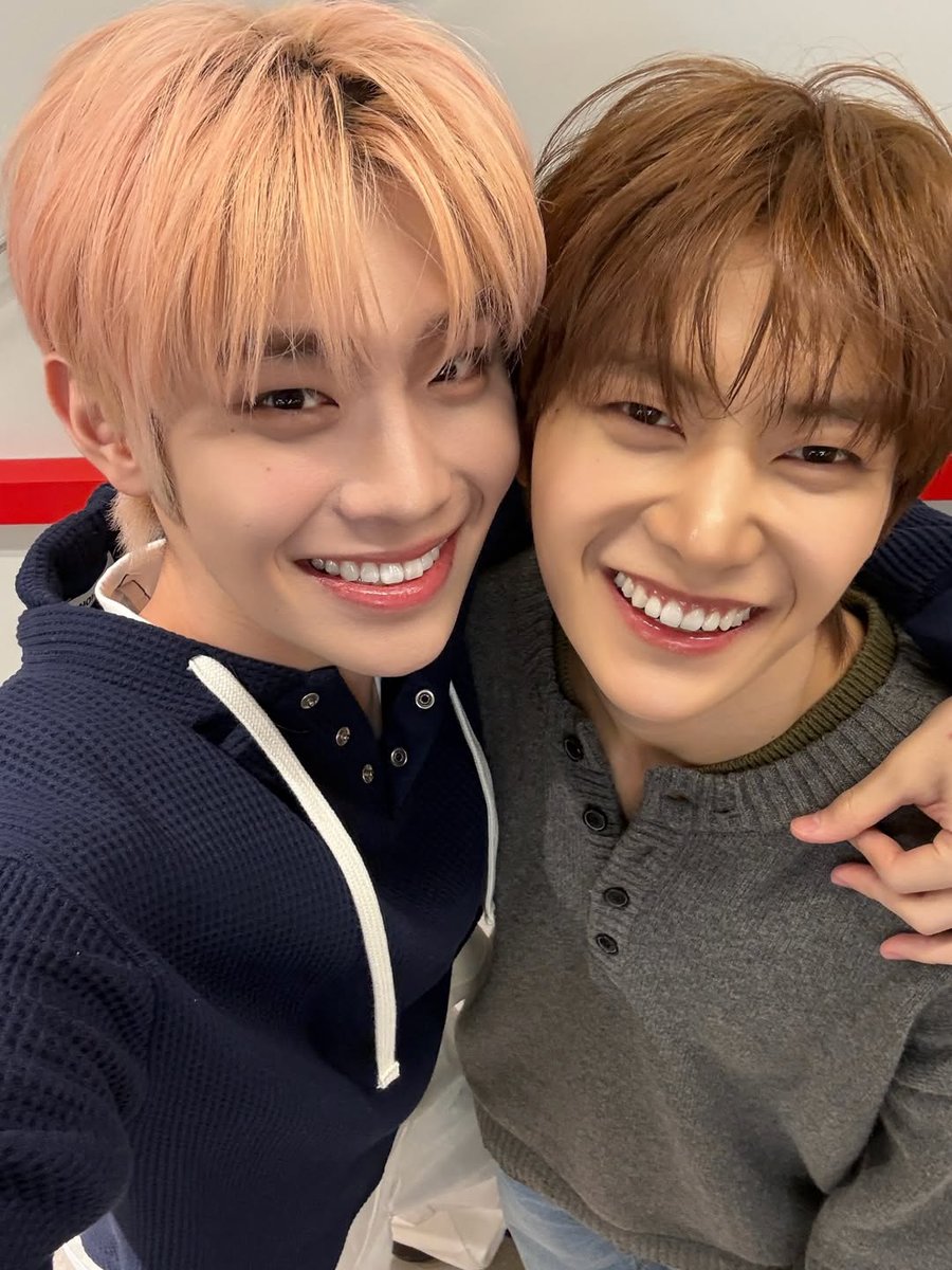 햇살튜 ☀️ tweet media