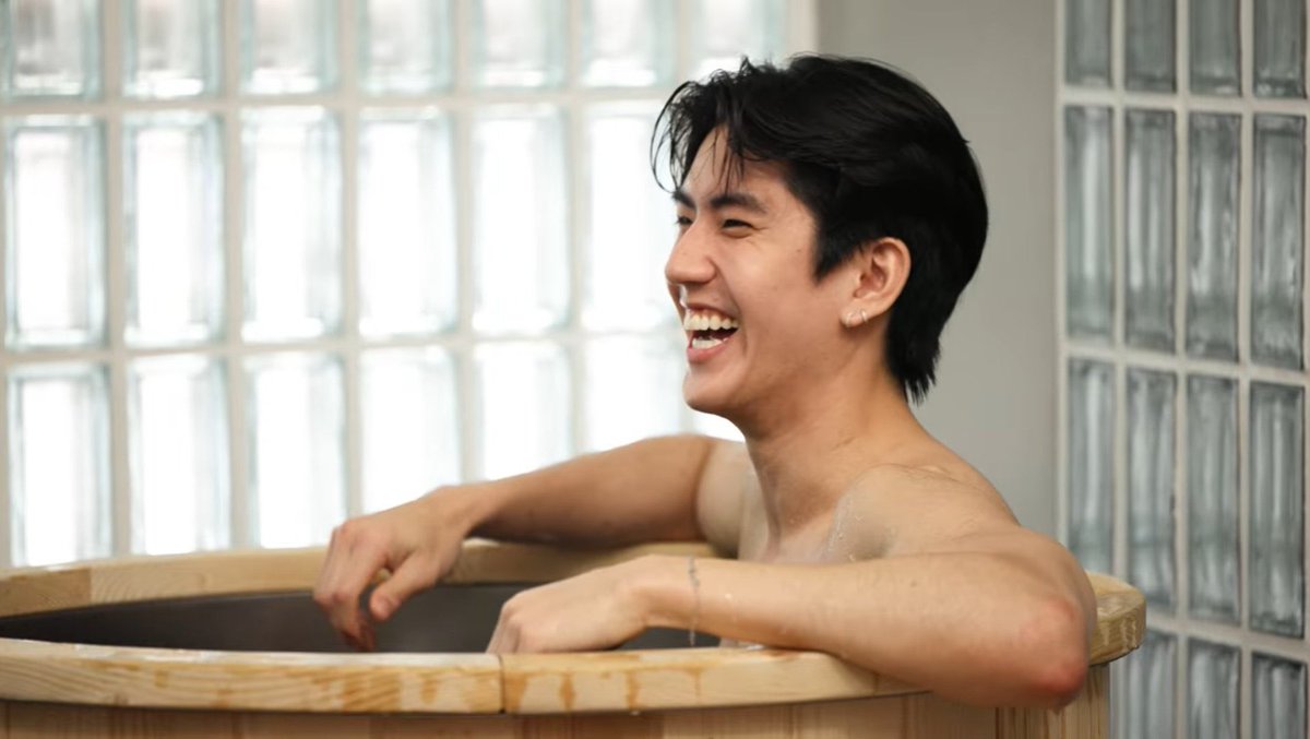KU SEXY BOY tweet media