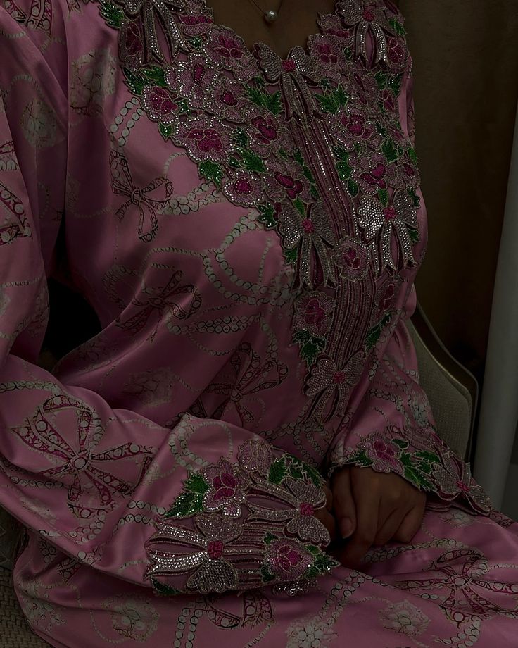 ليان tweet media