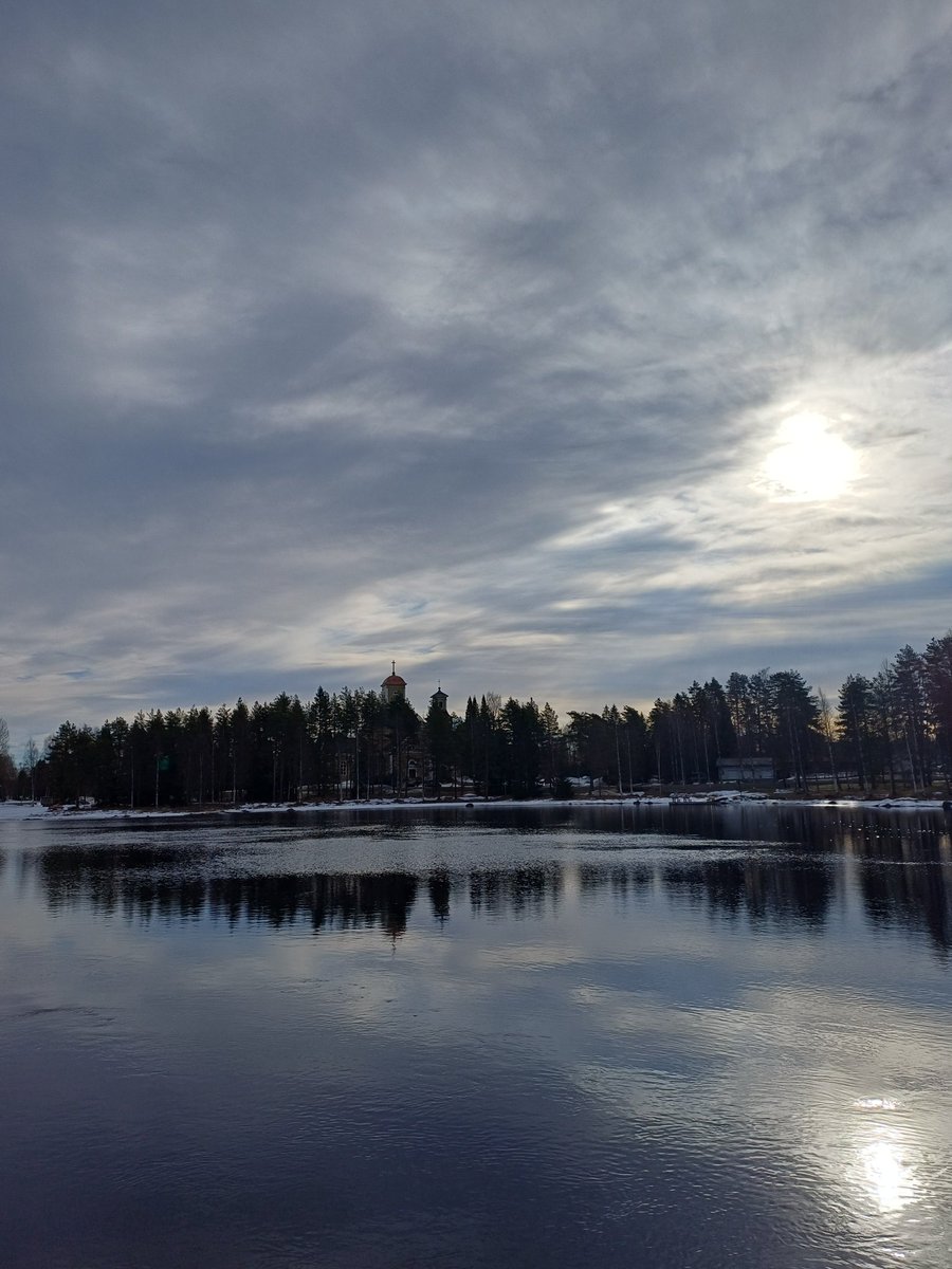 Sari Maarit tweet media