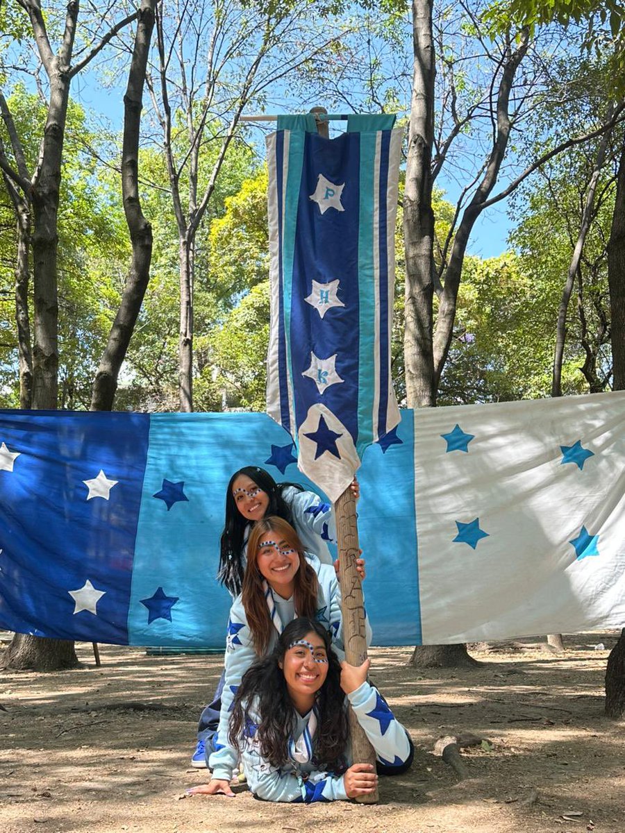 chicaspritee's tweet photo. Viva la nueva JFT🩵💙🤍⭐️ https://t.co/OTP2hcwTuY