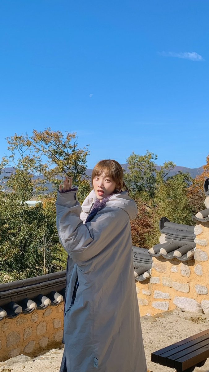 이성경 tweet media