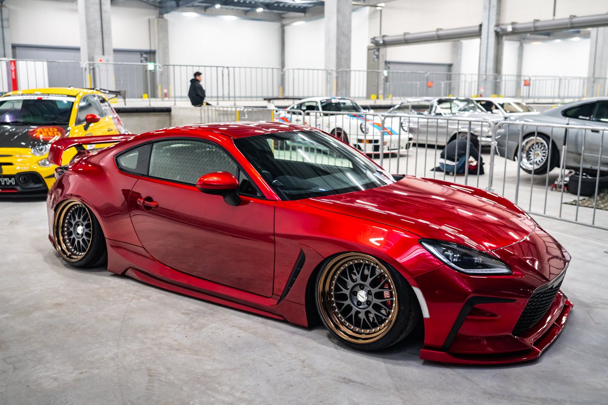 GARAGE_KMP's tweet image. ハードスケジュールでしたが完走👍湾岸BASEとフェンダリスト両イベント共にめちゃたのしかった関東方面で普段会えない方交流ありがとうございました🙇
三重勢ピンク号搬入してくださり感謝！
さあ仕事仕事....
#湾岸BASE
#TOKYODRIFT
#RedBull 
#Fenderist
#redbulltokyodrift2026