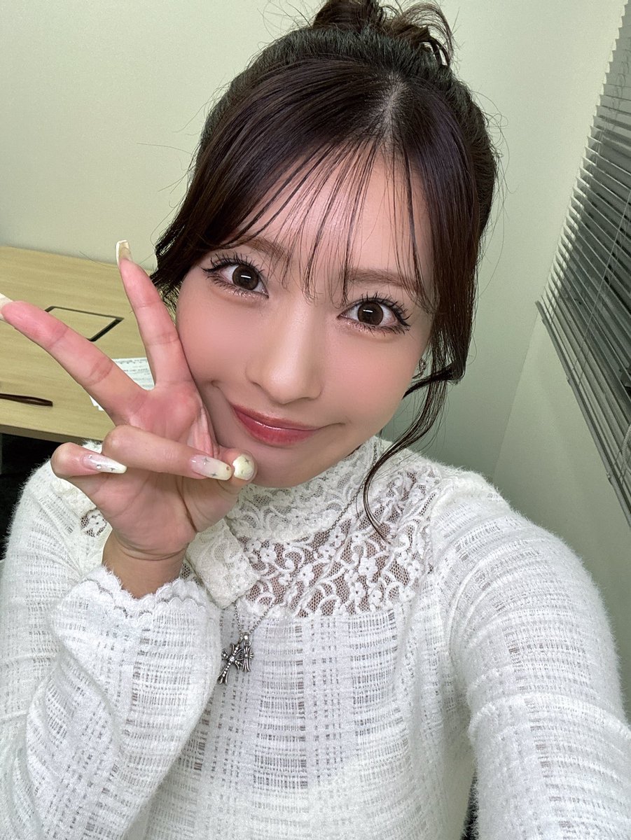 橋本 梨菜 tweet media