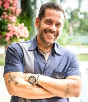 Central Reality tweet media