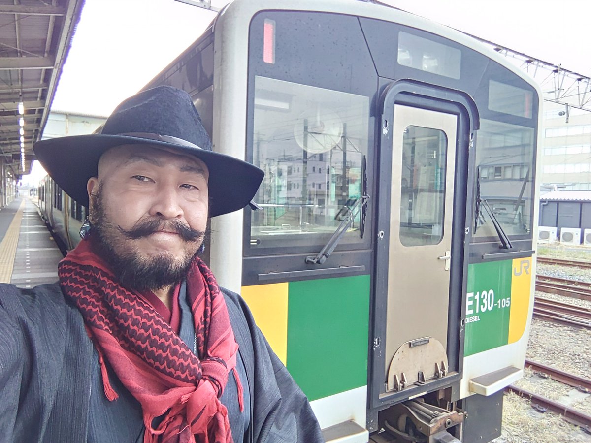 ワルダー tweet media