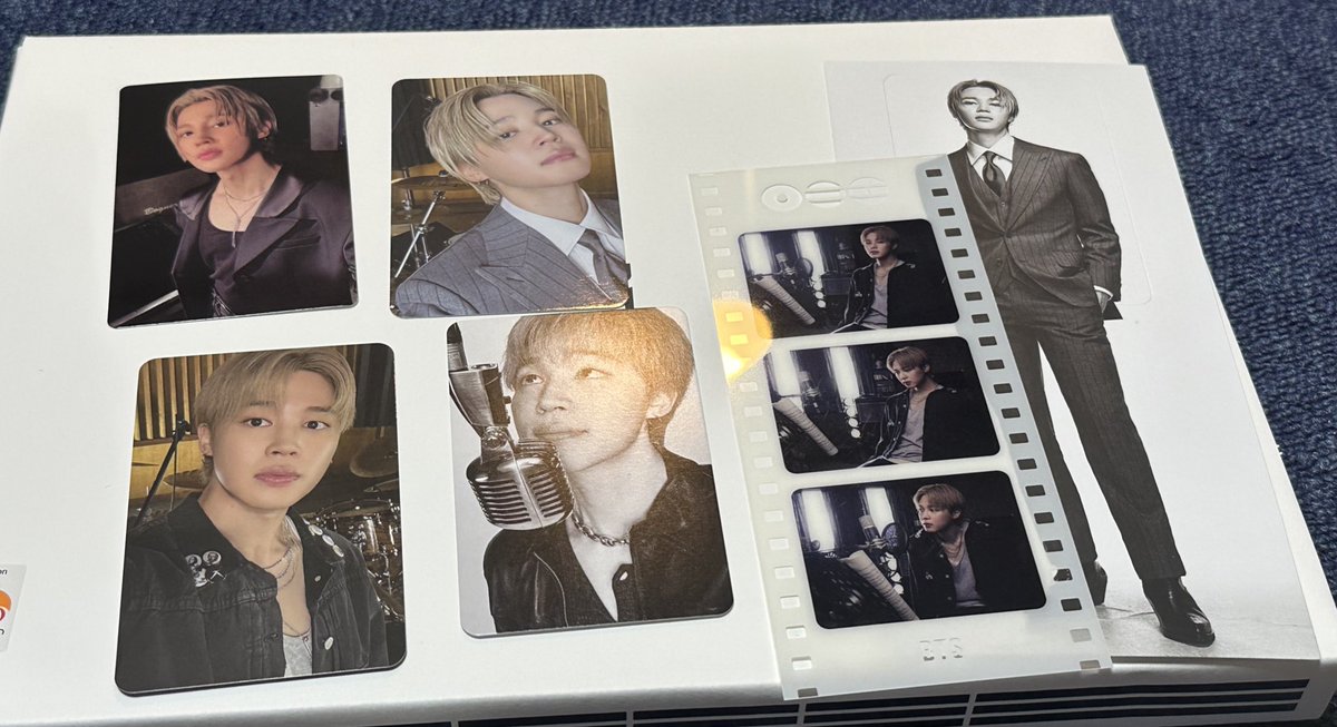 guraejin's tweet photo. All 1.2 (12,000 won)

방탄 아리랑 위버스샵 앨범 얼리버드 특전 포카 키링 양도 판매 
BTS ARIRANG album weverse poca photocard keyring

A버전 B버전 남준 석진 윤기 호석 지민 태형 정국 rm jin suga jhope jimin v jk sell lucky draw 

BTS Sell
https://t.co/TjGlwiGJsq https://t.co/Q5WgB2SQdz