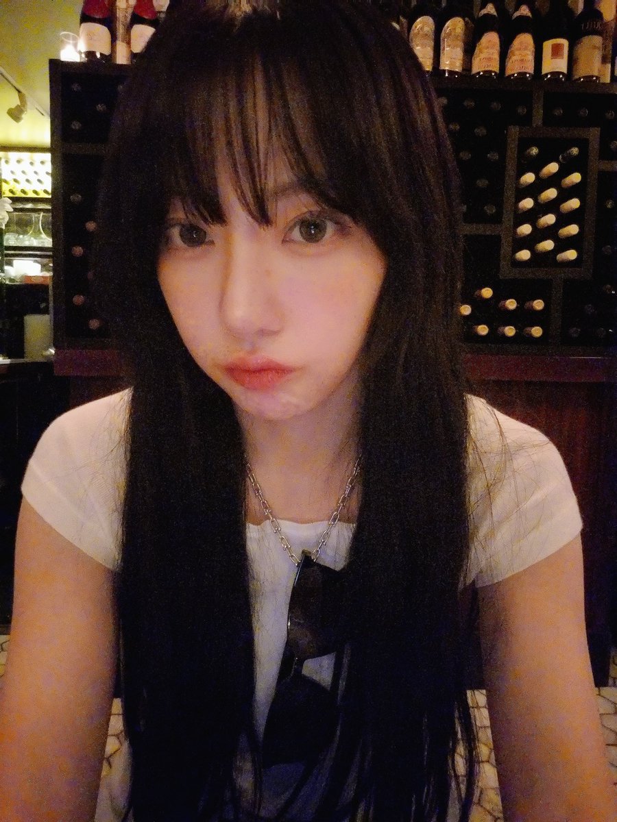 le sserafim pics tweet media