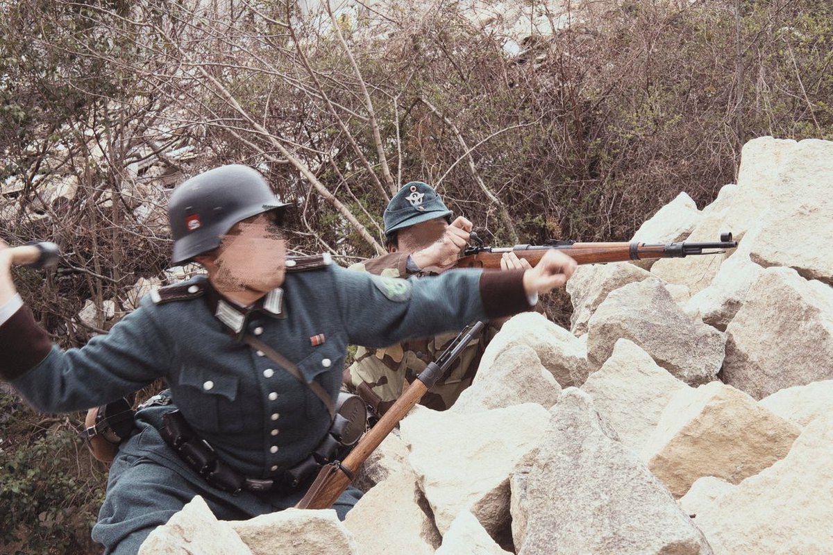 ローケーションが良すぎる....

戦うお巡りさん