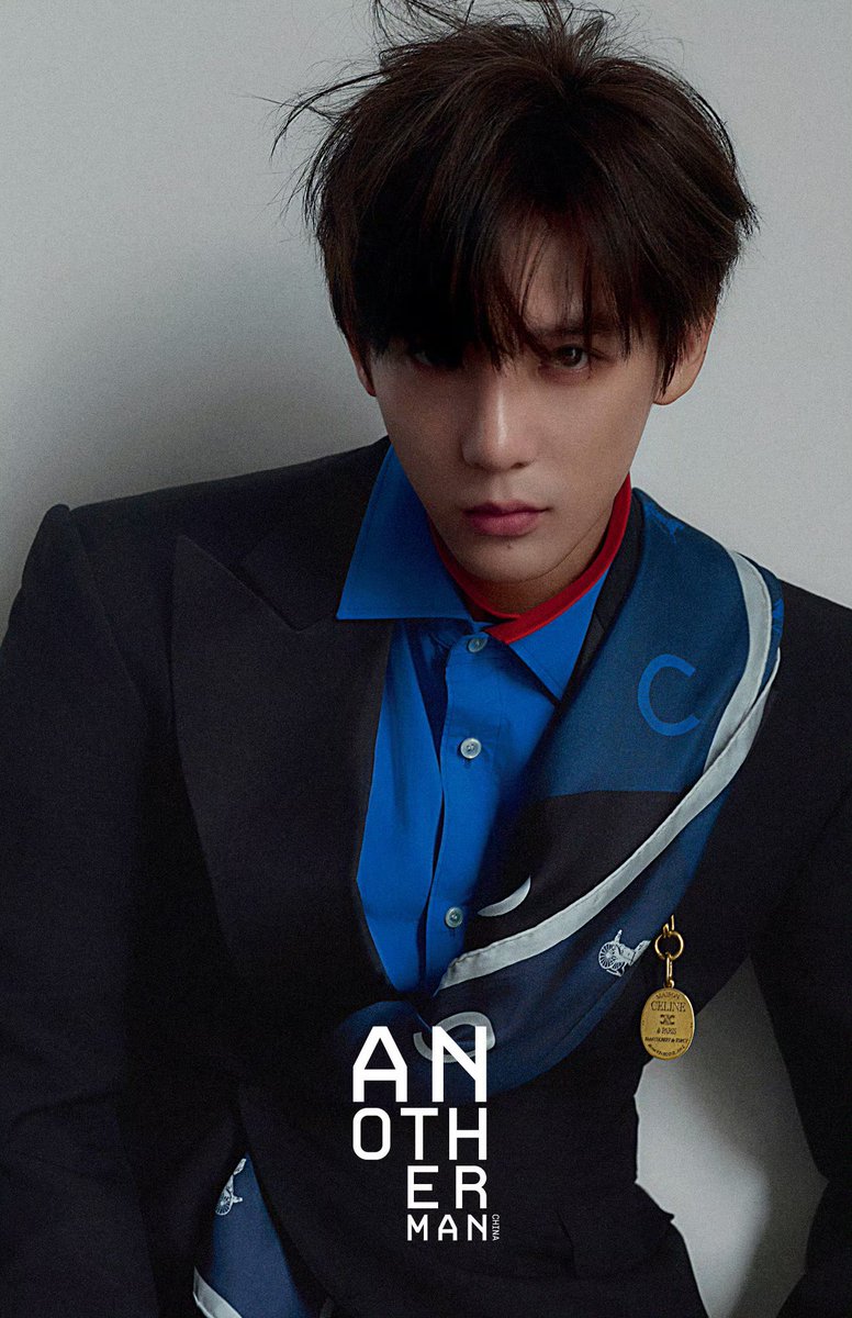 waybussth's tweet photo. ❥ .。. ⌞ #AnotherMan weibo update⌝ .。. ★
When "ease" becomes an inherent quality about him, he reveals his authentic self with the words: "I don't know what ease means—I'm just being myself."
Another Man Issue 17, #Wanganyu , youthful as ever, now available.
#WangAnyuAnotherManSpringIssueCover
⎆ https://t.co/x2j1jLyAZb
#王安宇
#หวังอันอวี่
