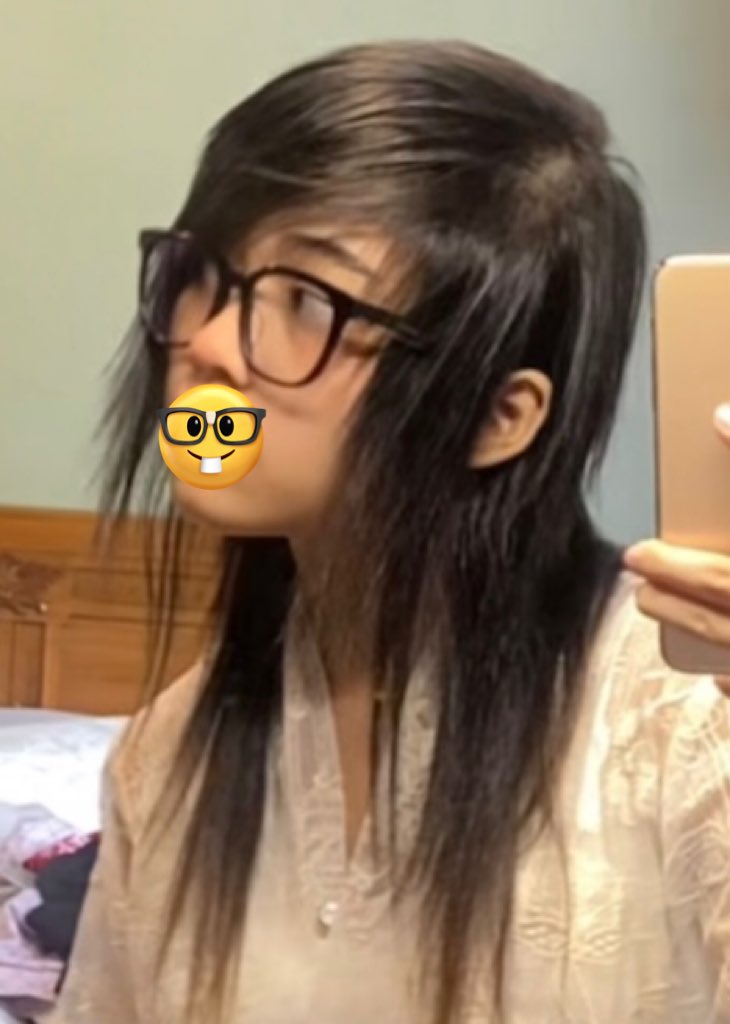 KEN 🦴🦄🐾 Banned 4 a week.. tweet media