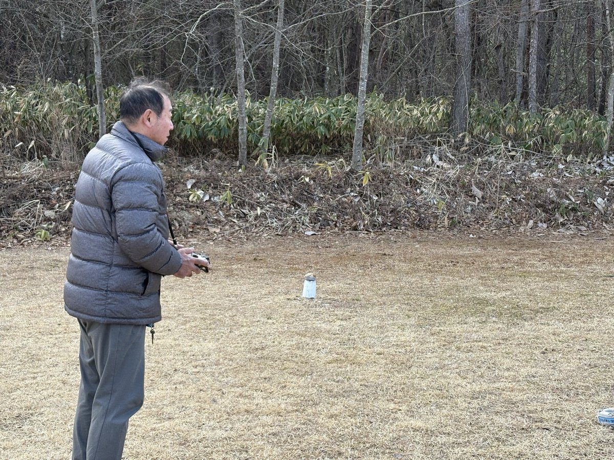 oka_rc's tweet photo. 岡ラジコンクラブ飛行場

新会員のkoさん
４フライト目で20秒
ホバリングが出来た🎵
才能ありかな？
#okarc https://t.co/tDfhZzKiiQ