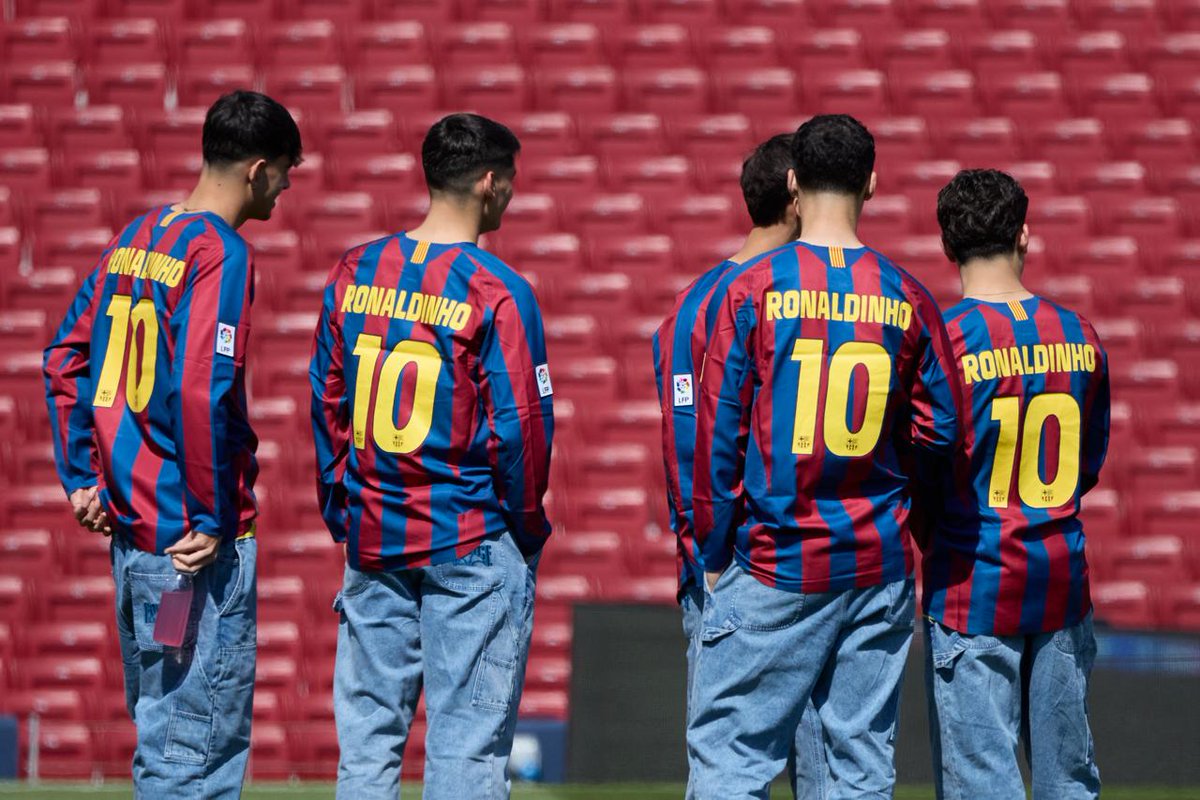 Barça Archive tweet media