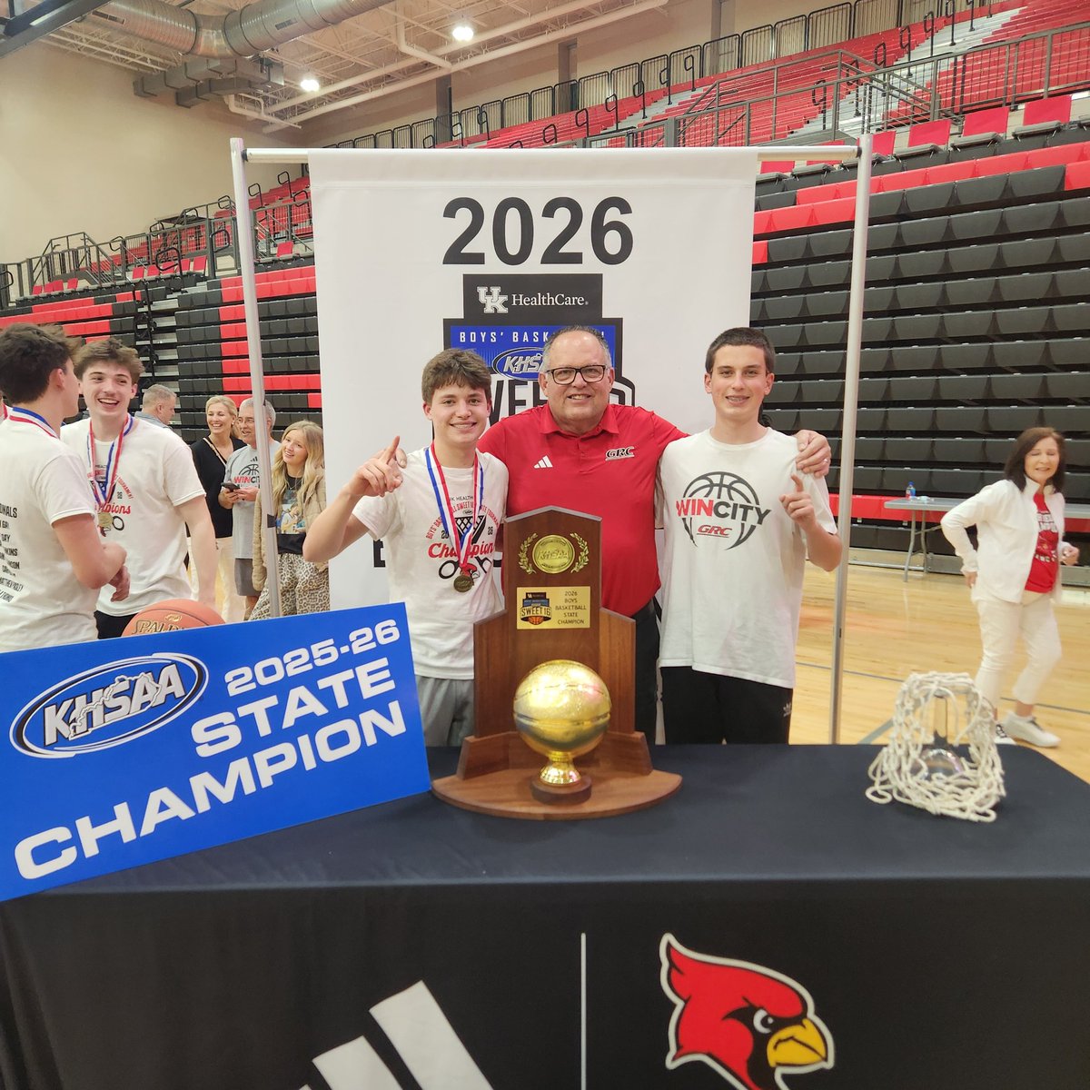 Mike Bear Rogers tweet media