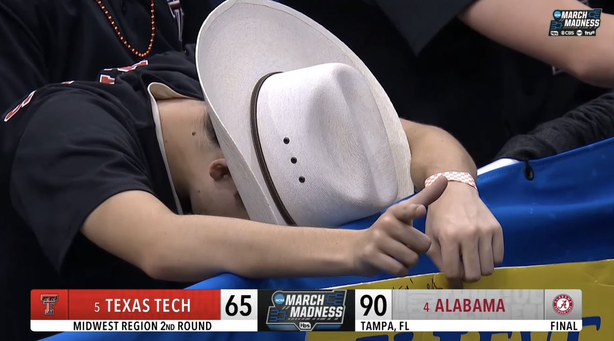 No Context College Basketball tweet media