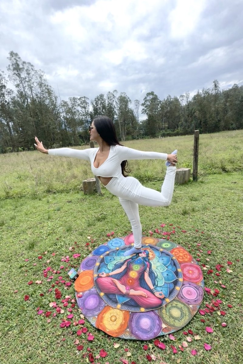 aeacostac25's tweet photo. #yoga https://t.co/O98zeWuqH9