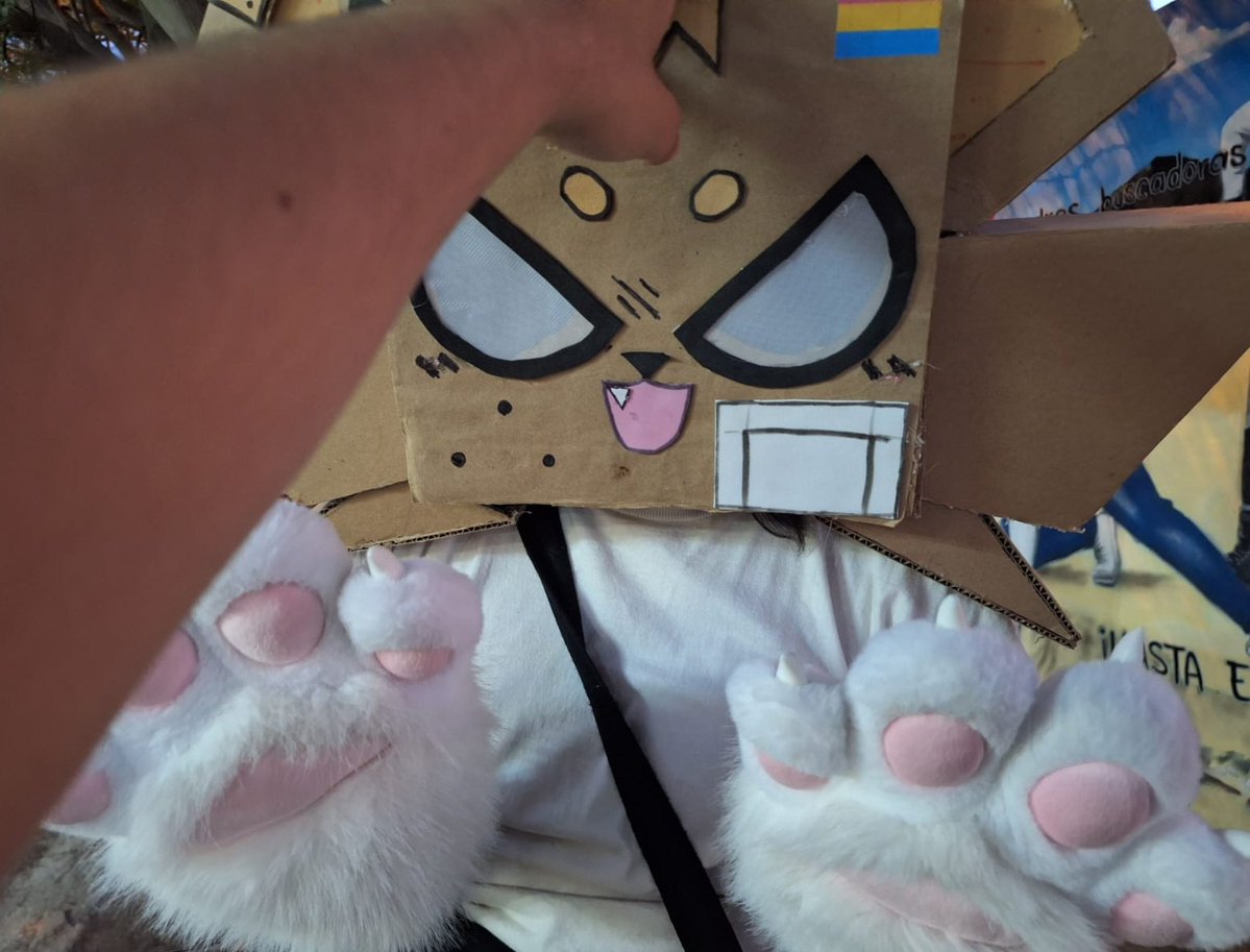 Boxy 🐶🚭🏳‍🌈 /Sketcher/ tweet media