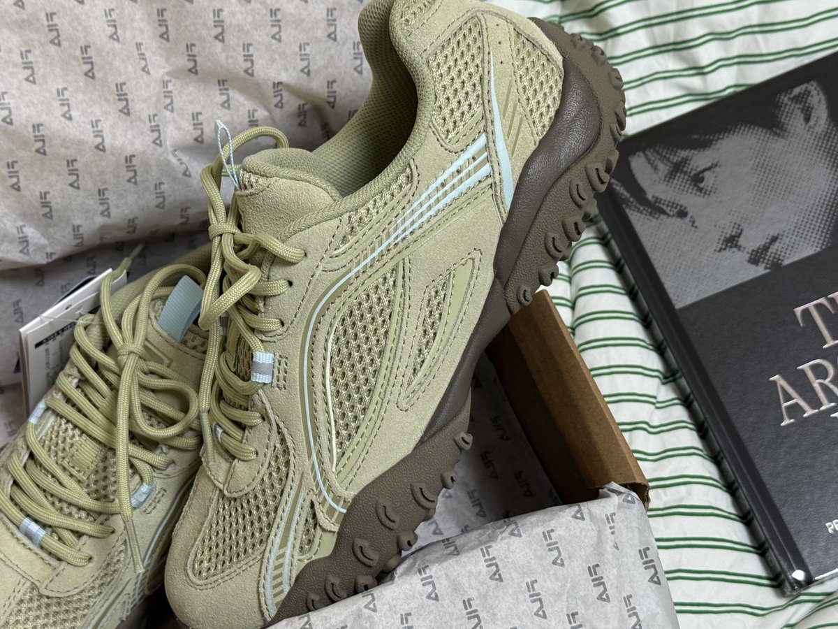 에샤페 말차 선물받았슴 ><//