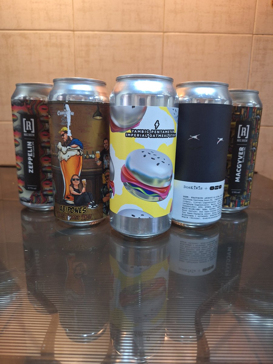 milbeerista's tweet photo. Tornem-hi. 🍺🍻🍾🍷🥂

#IPA #IndiaPaleAle #Stout #porter #ale #sourbeer #barrelaged #agedbeer #strongbeer #beer #cerveza #pivo #birra #instabeer #cervesa #olut #øl #cervesaartesana #cervesaartesanal #beer #pivo #birra #cervesa #cerveza #olut #øl #пиво #bière  #beerpic #starkol https://t.co/l3M0PJKhOE