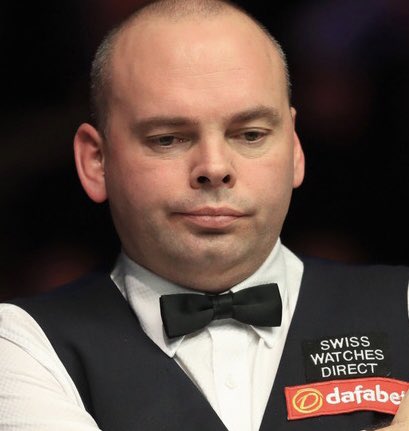 Dan's wardrobe furnished by Botany 500 tweet media