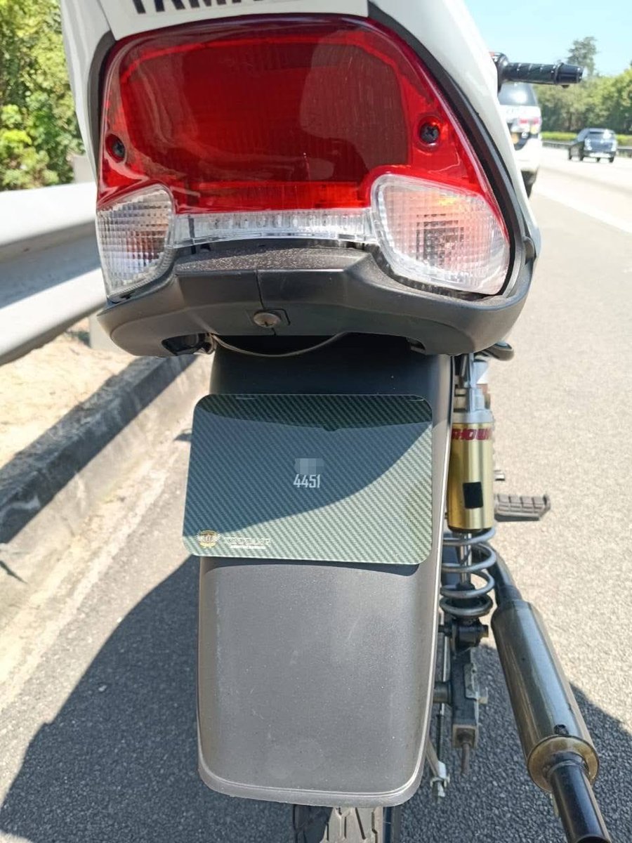 Hezeri Samsuri tweet media