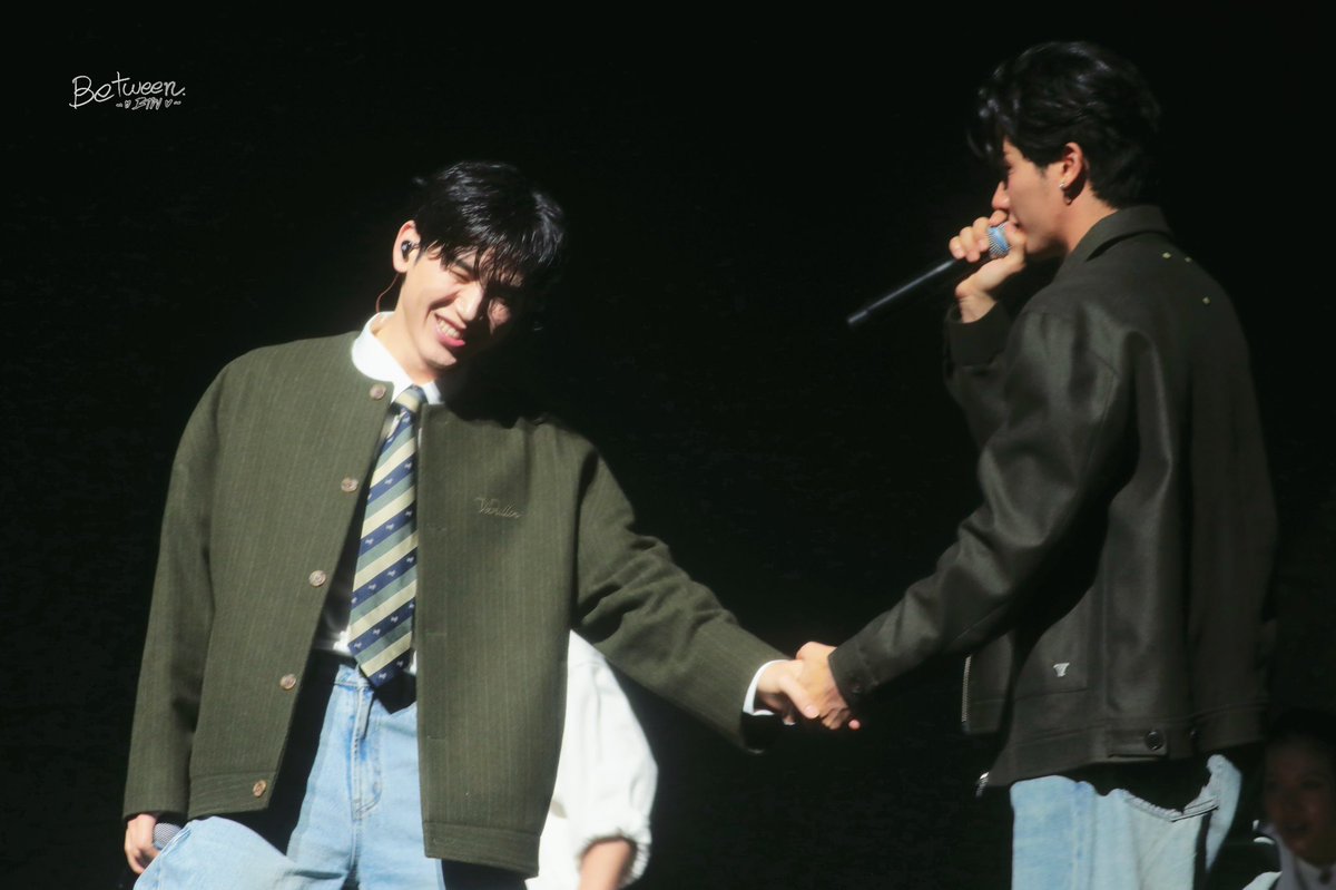 Hil 🐶✈️🔜 tweet media