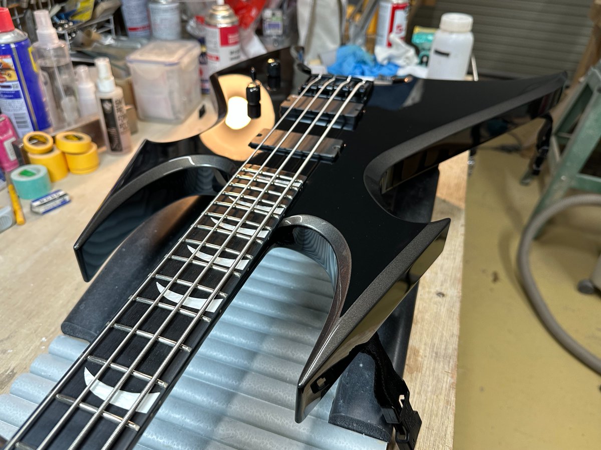 Fuga Guitars tweet media