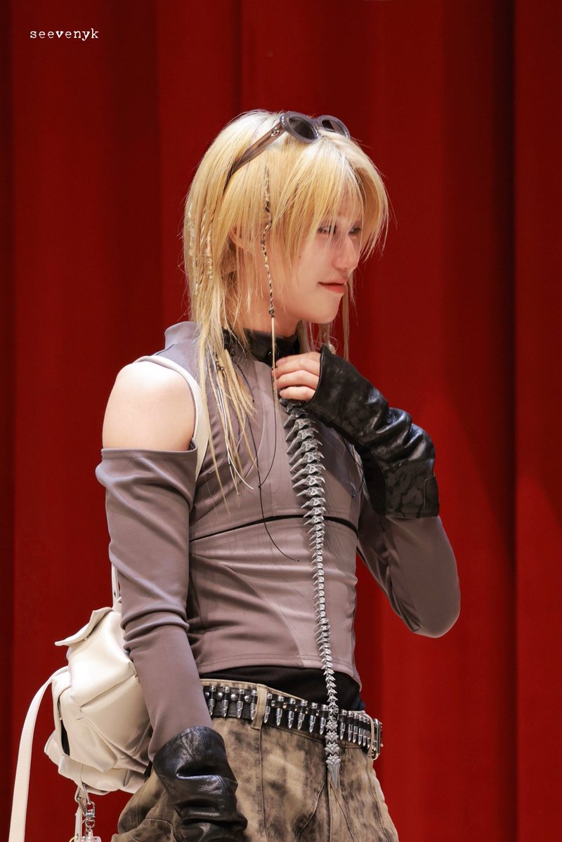 fifi is unique tweet media