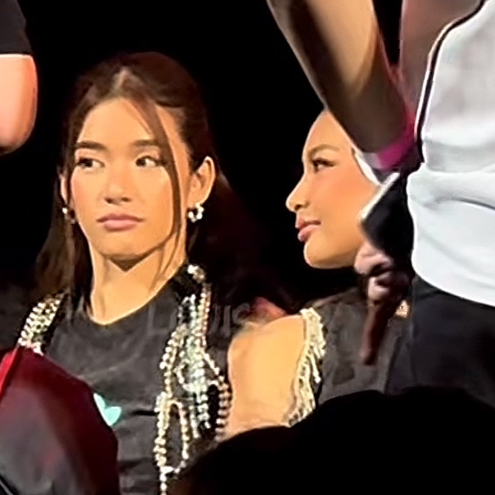 angge 🫧 tweet media