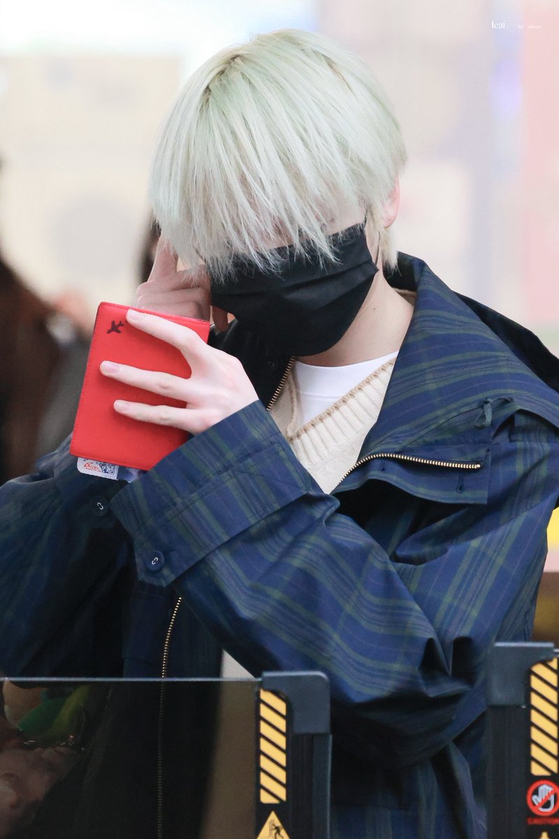 𝐥𝐞𝐚𝐟. tweet media