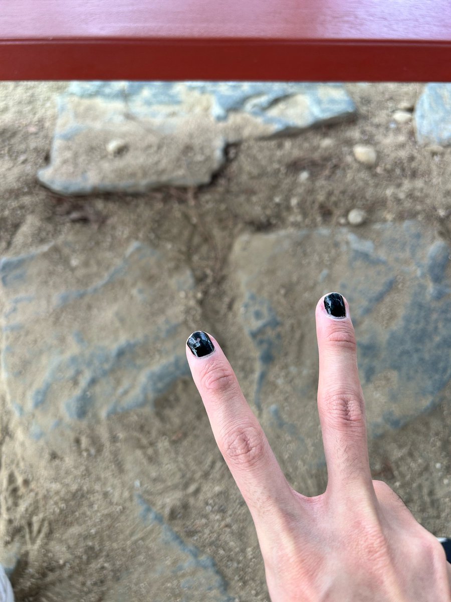 ️️gege 𝄪 tweet media