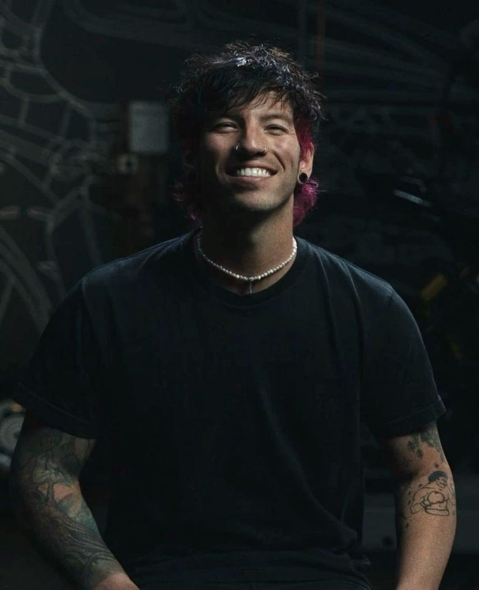 .ANDɆR ᯤ • • tweet media