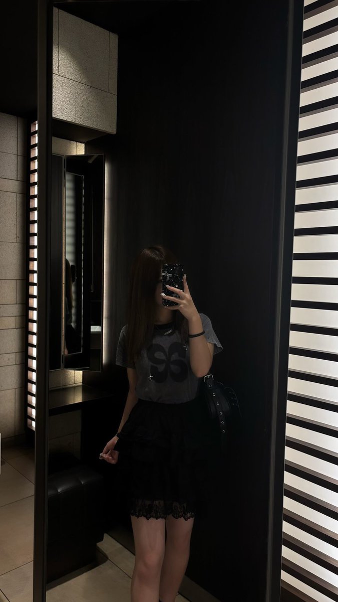 らな@大阪 tweet media