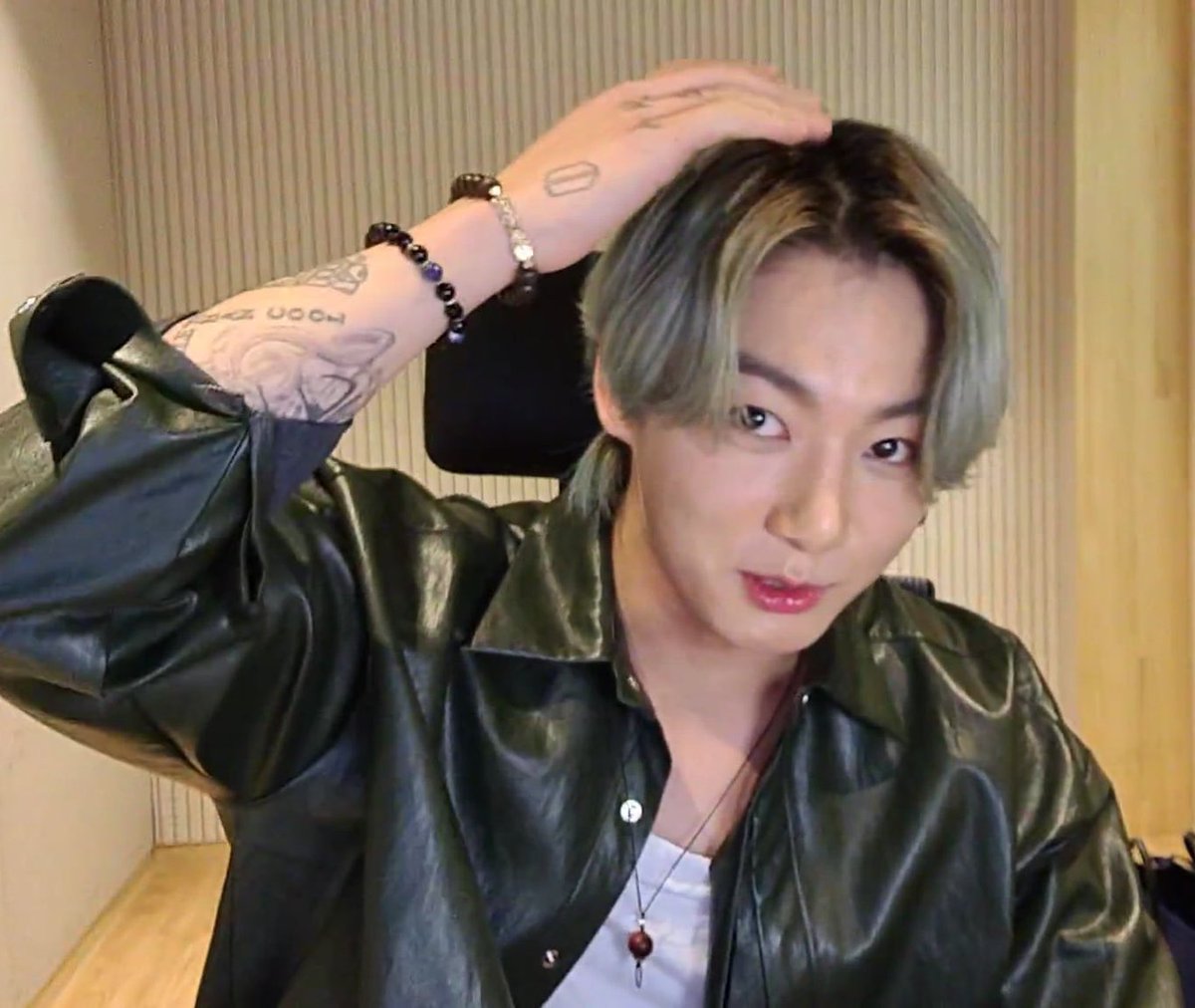 Geraldina 💜💜💜💜💜💜💜 tweet media