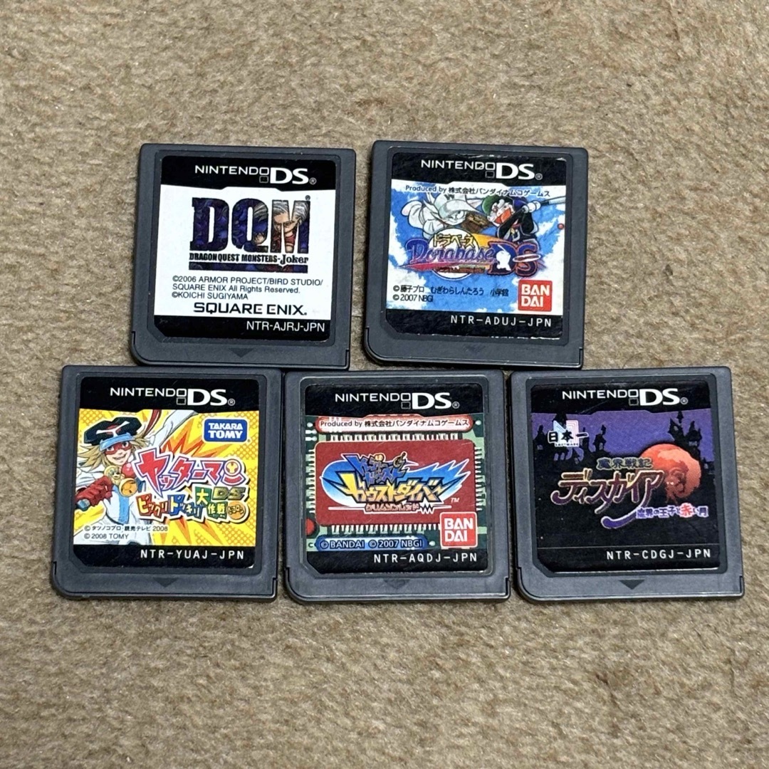 rq6tMHBQBs20013's tweet image. DSソフトに合うケース
百均にあるかな？
教えて🙇
 #百均 #DS 
 #ケース